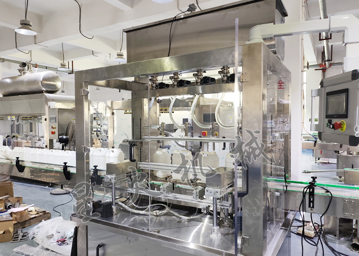 全自动液体称重灌装机